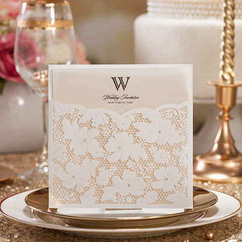 Con-Tasca-Fiori-Perle-Elegante-Biglietto-Matrimonio-p-WPL0024